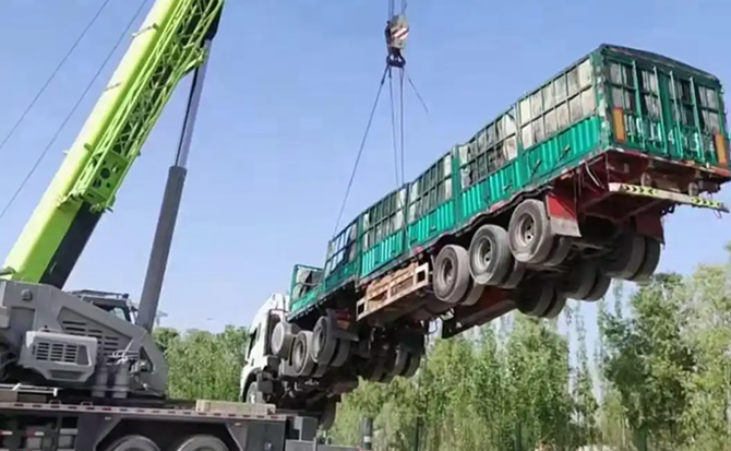 社旗道路脱困救援案例